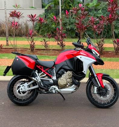 DUCATI MULTISTRADA 1200 V4 S DUCATI MULTISTRADA 1200 V4 S